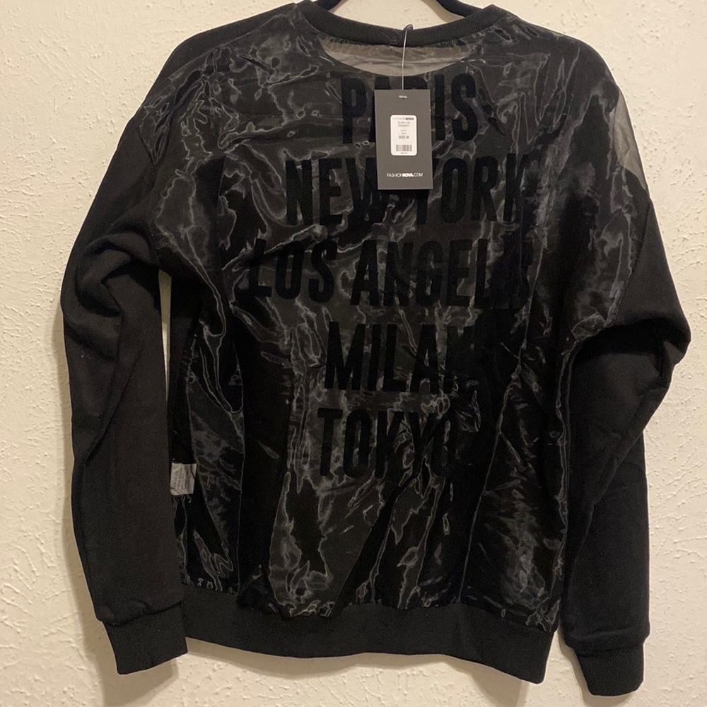 Fashion Nova Sweatshirt